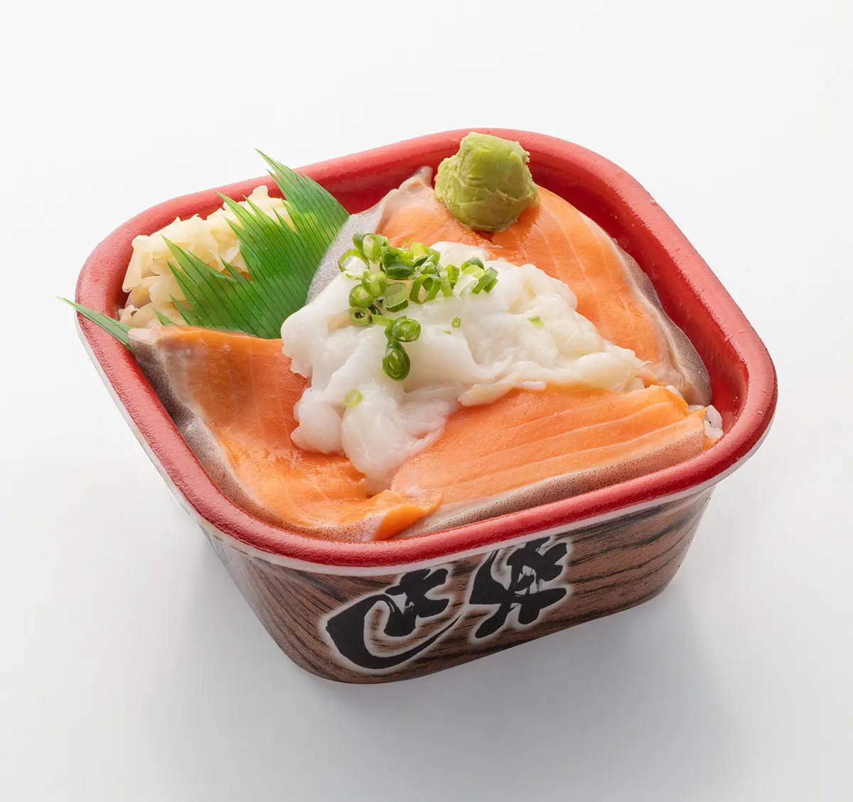 サーモンエンガワ丼